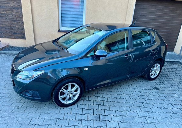 Seat Ibiza cena 18900 przebieg: 143327, rok produkcji 2009 z Świętochłowice małe 326